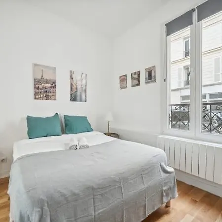 Peaceful Flat Near Montparnasse * Parijs